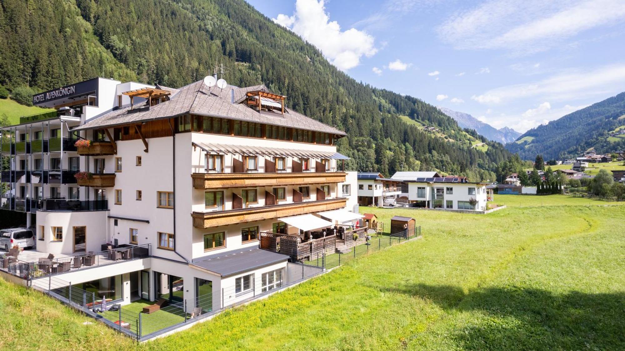 Hotel Alpenkoenigin - Sommer Silvretta Premium Card Inklusive ゼー エクステリア 写真