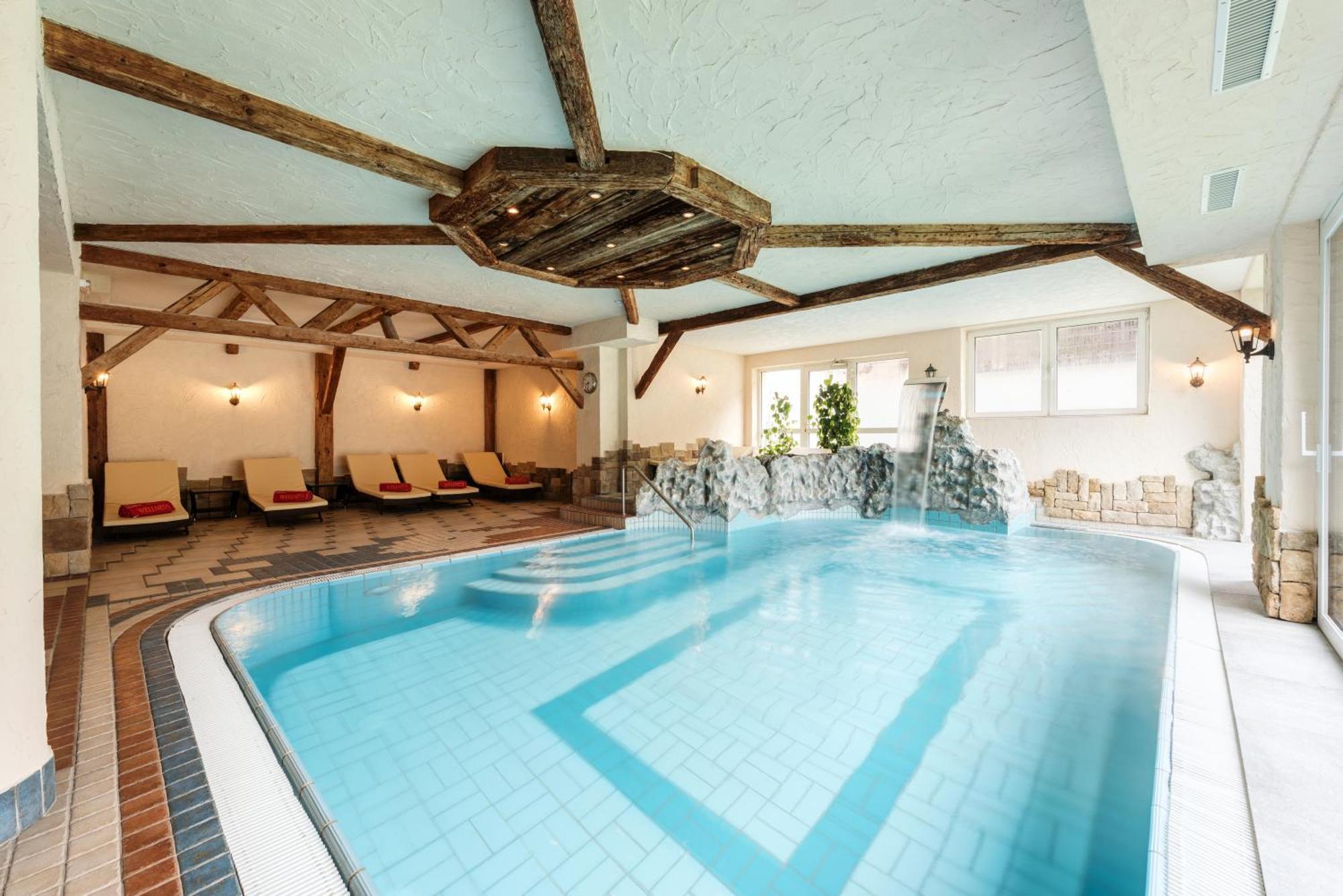 Hotel Alpenkoenigin - Sommer Silvretta Premium Card Inklusive ゼー エクステリア 写真