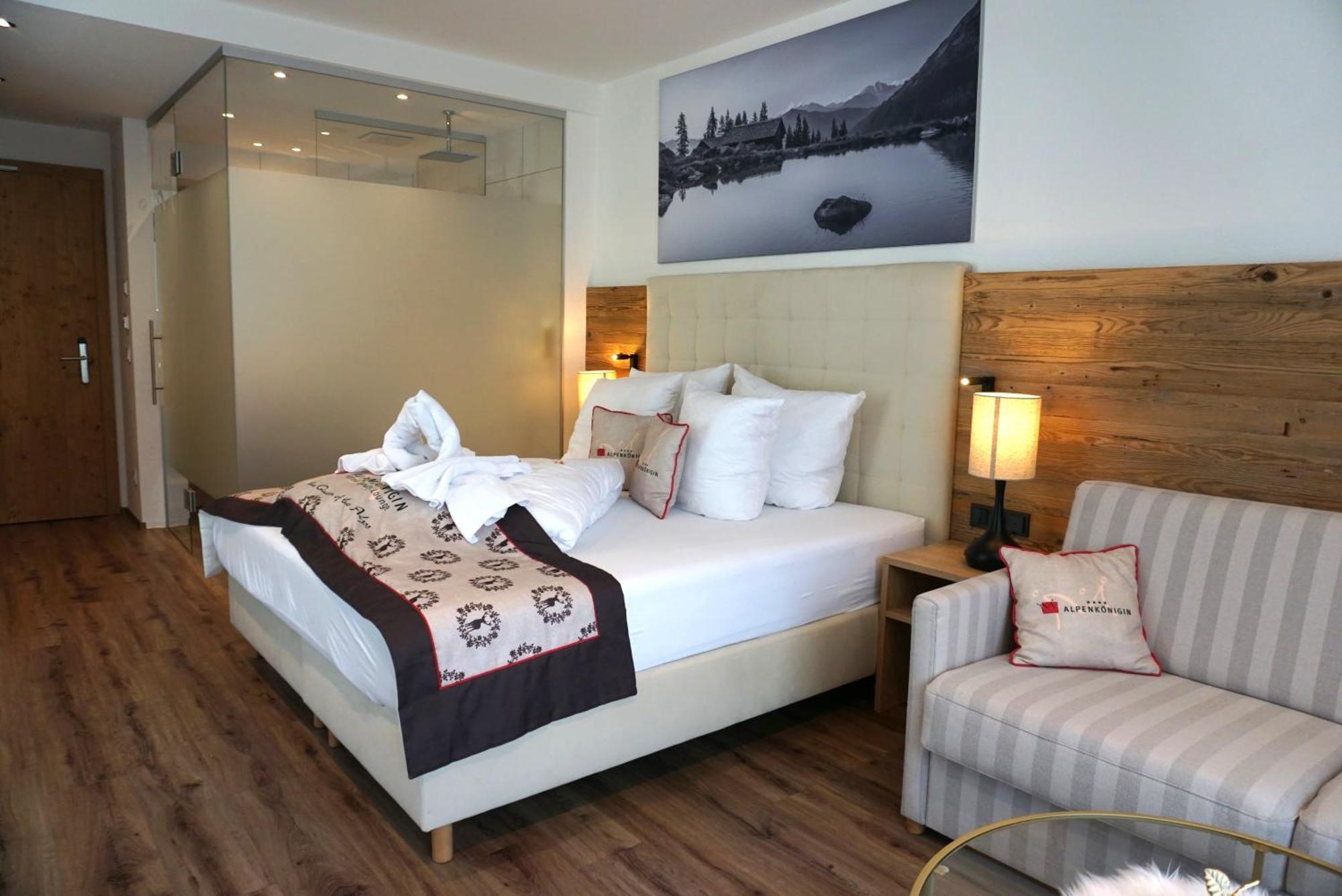 Hotel Alpenkoenigin - Sommer Silvretta Premium Card Inklusive ゼー エクステリア 写真