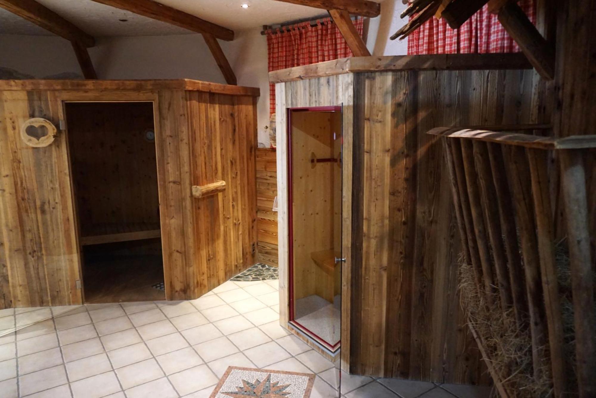 Hotel Alpenkoenigin - Sommer Silvretta Premium Card Inklusive ゼー エクステリア 写真